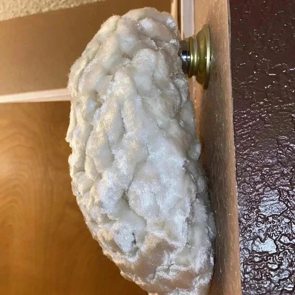 Silky Viscose Hat - Picture 3 of 5